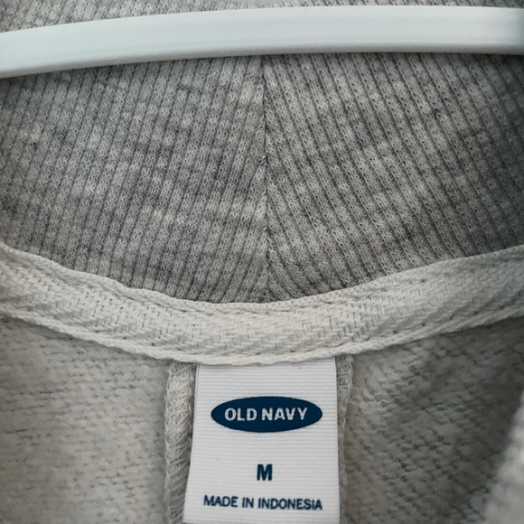 Old Navy Women’s Mock Neck Sweater - Picture 3 of 3